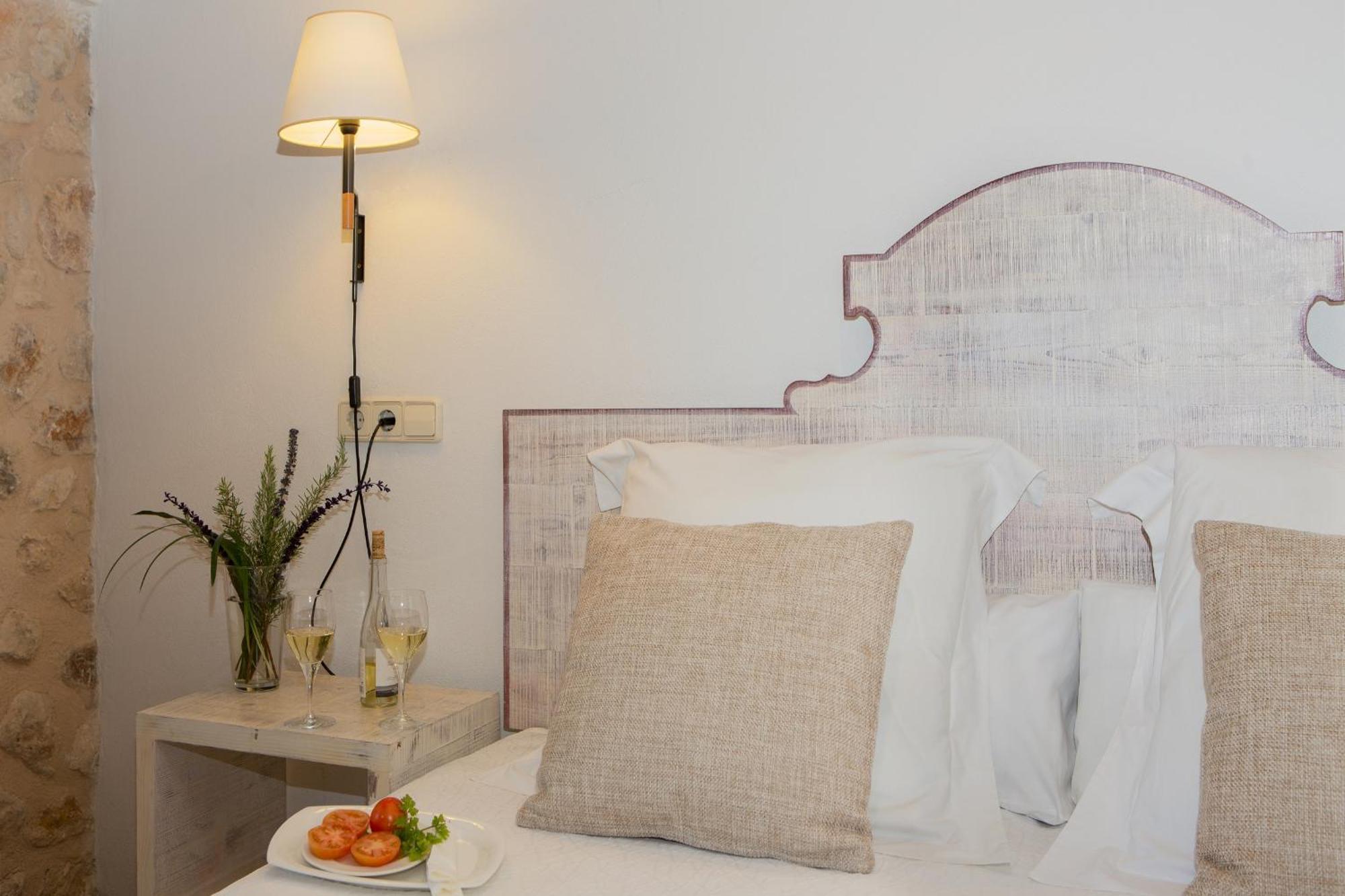 Hotel Monnaber Vell Campanet Pokoj fotografie